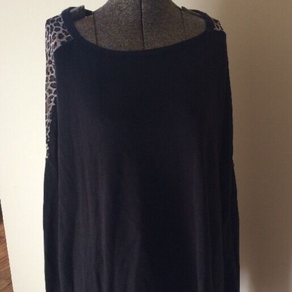 NWT Womens/Juniors KIRRA Long Sleeve Leopard Print & Brown Shirt (Size L)